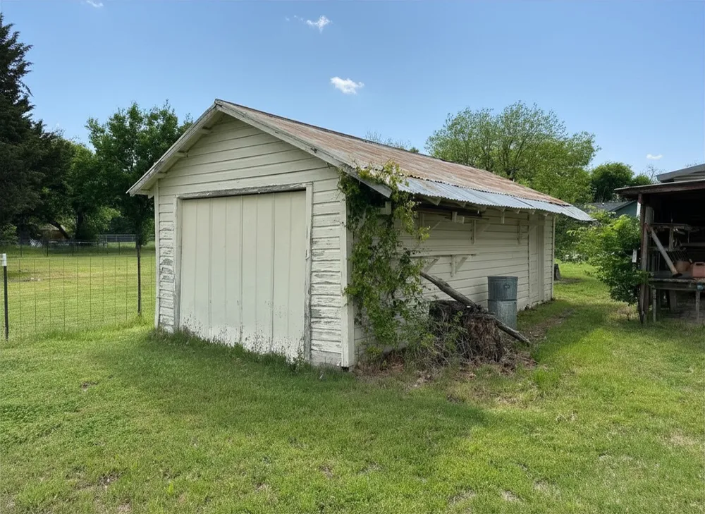 300 S Miller Street Rising Star, TX 76471