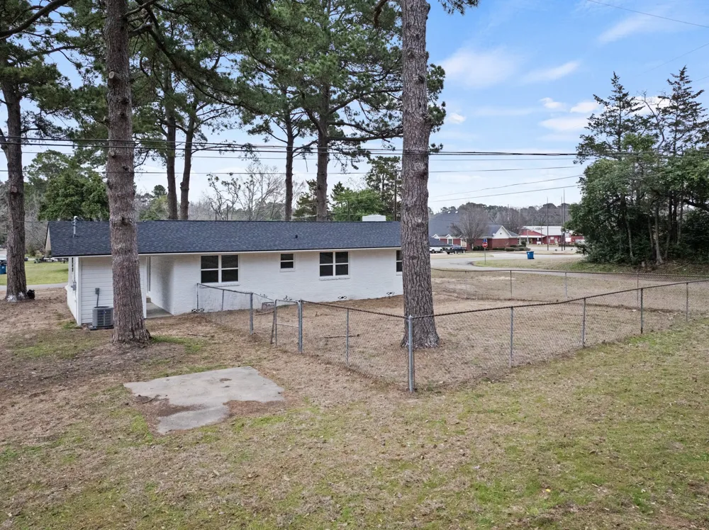 303 Campbell Street Daingerfield, TX 75638
