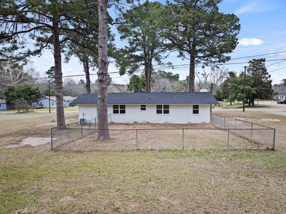 303 Campbell Street Daingerfield, TX 75638