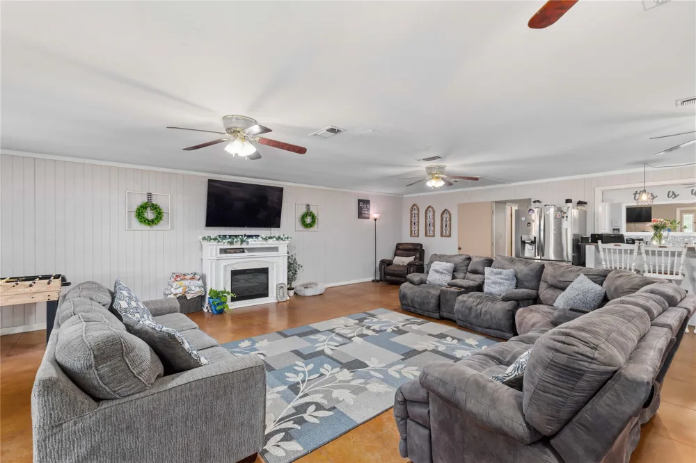 204 Sunnydale Drive Early, TX 76802