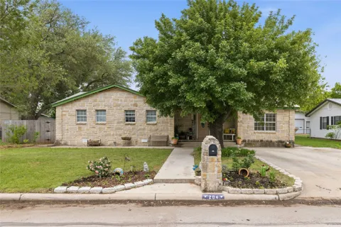 204 Sunnydale Drive