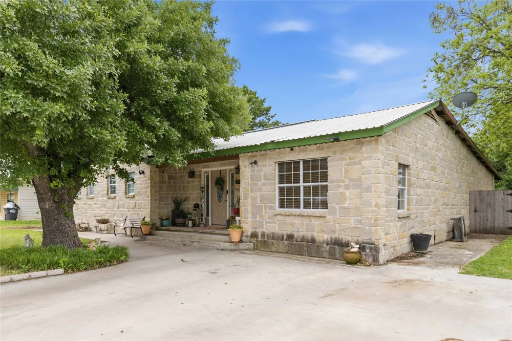 204 Sunnydale Drive Early, TX 76802