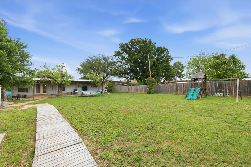 204 Sunnydale Drive Early, TX 76802