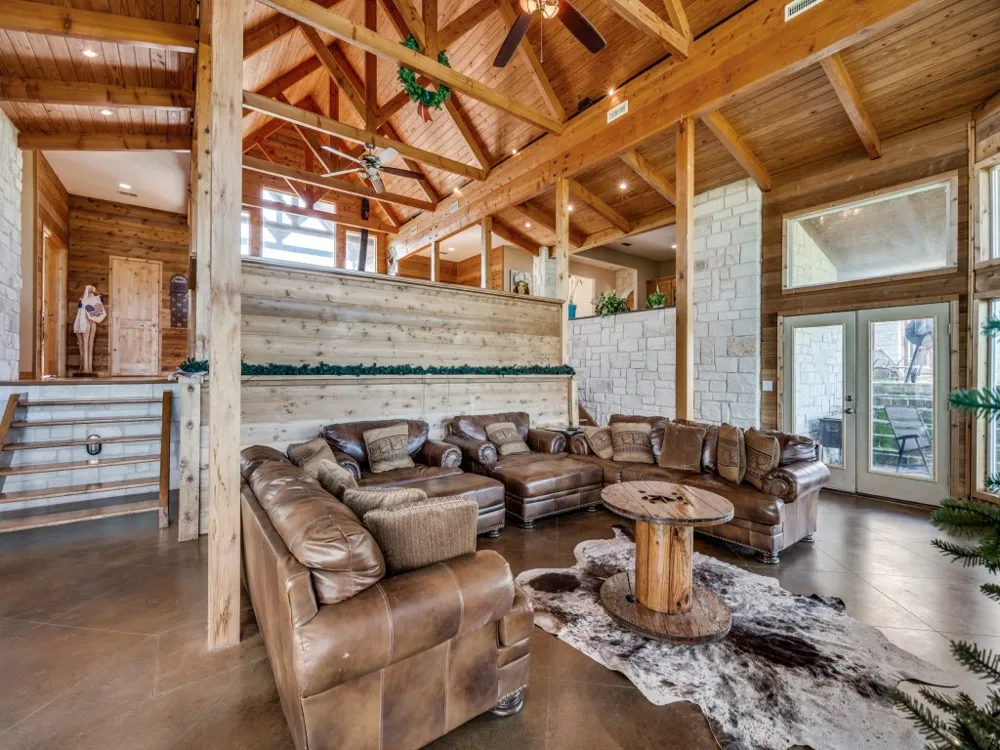 2250 Morrow Road Valley View, TX 76272