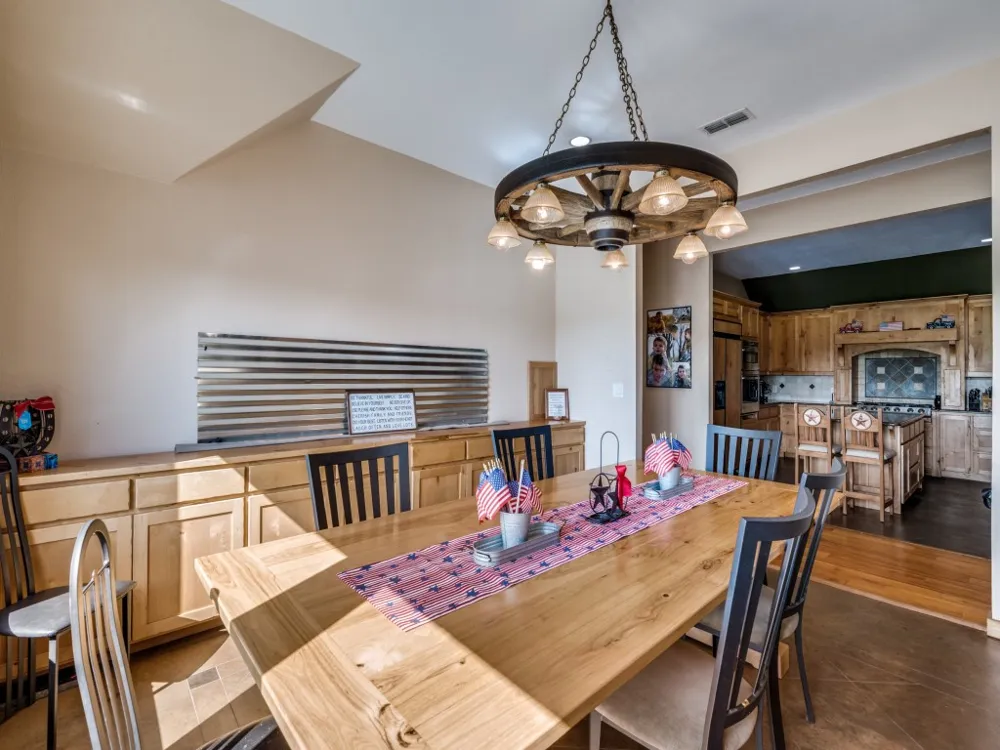 2250 Morrow Road Valley View, TX 76272
