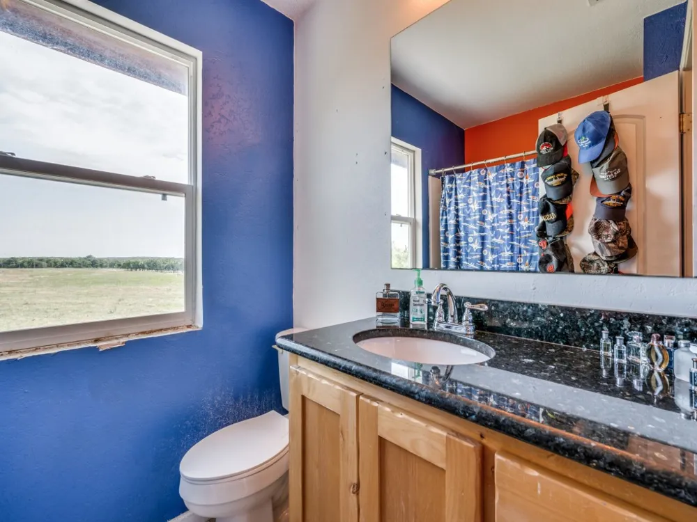 2250 Morrow Road Valley View, TX 76272