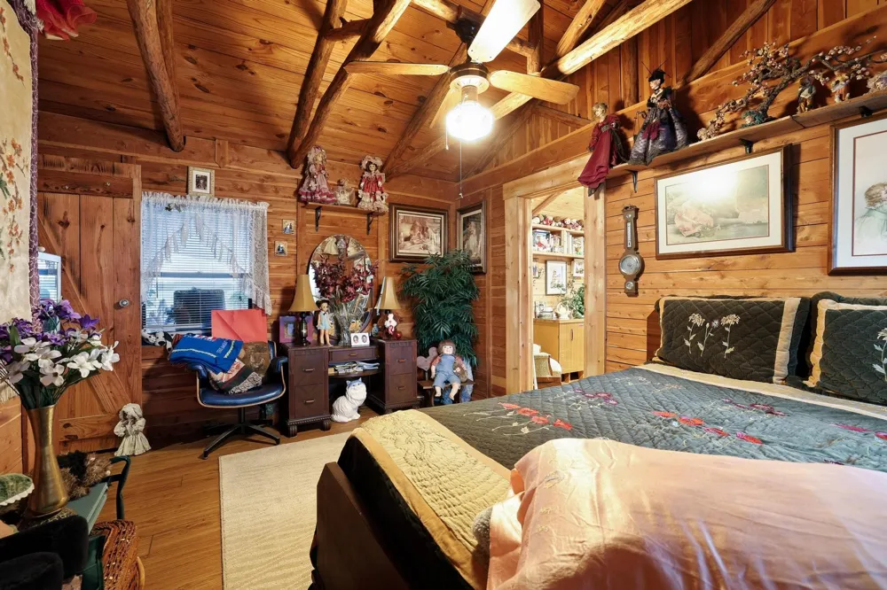 642 Earl Road Sadler, TX 76264