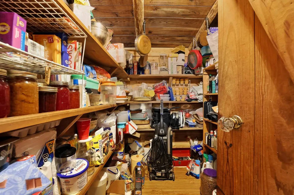 642 Earl Road Sadler, TX 76264