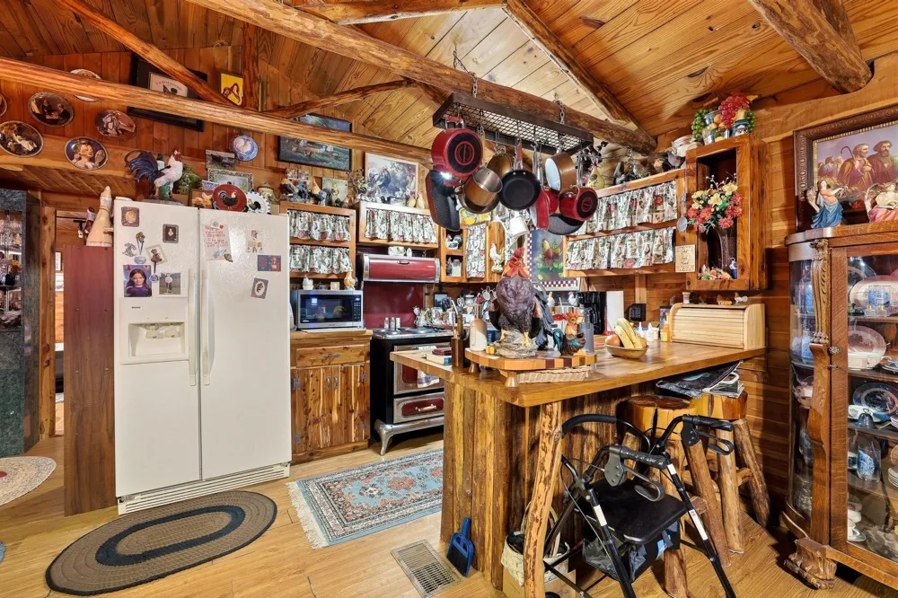 642 Earl Road Sadler, TX 76264