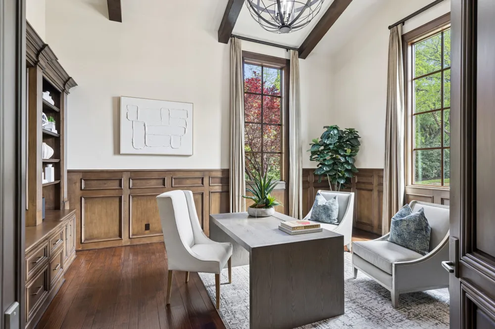 690 S Peytonville Avenue Southlake, TX 76092