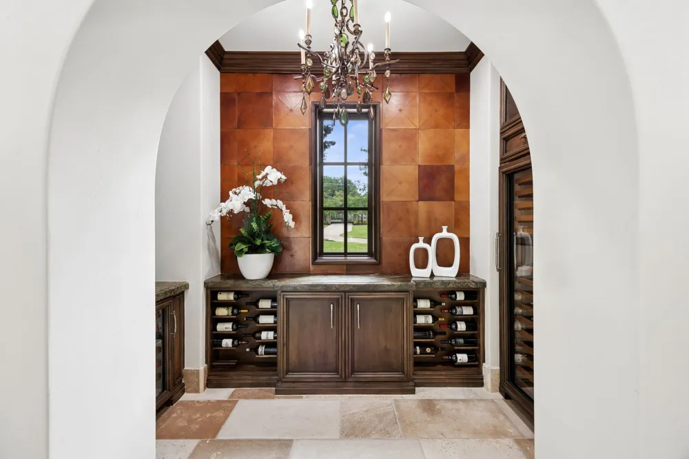 690 S Peytonville Avenue Southlake, TX 76092