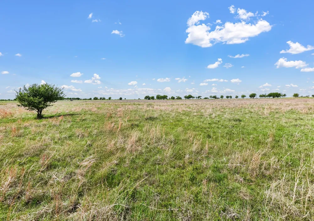 12201 W Rocky Creek Road Crowley, TX 76036