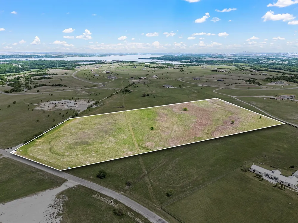 12201 W Rocky Creek Road Crowley, TX 76036