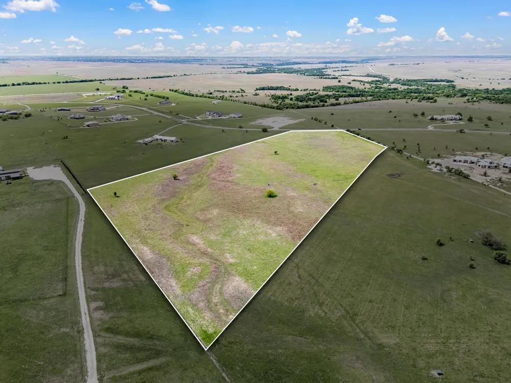 12201 W Rocky Creek Road Crowley, TX 76036