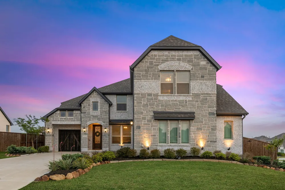 11101 Norcross Drive Cross Roads, TX 76227
