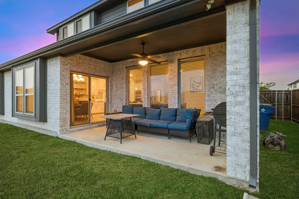 11101 Norcross Drive Cross Roads, TX 76227