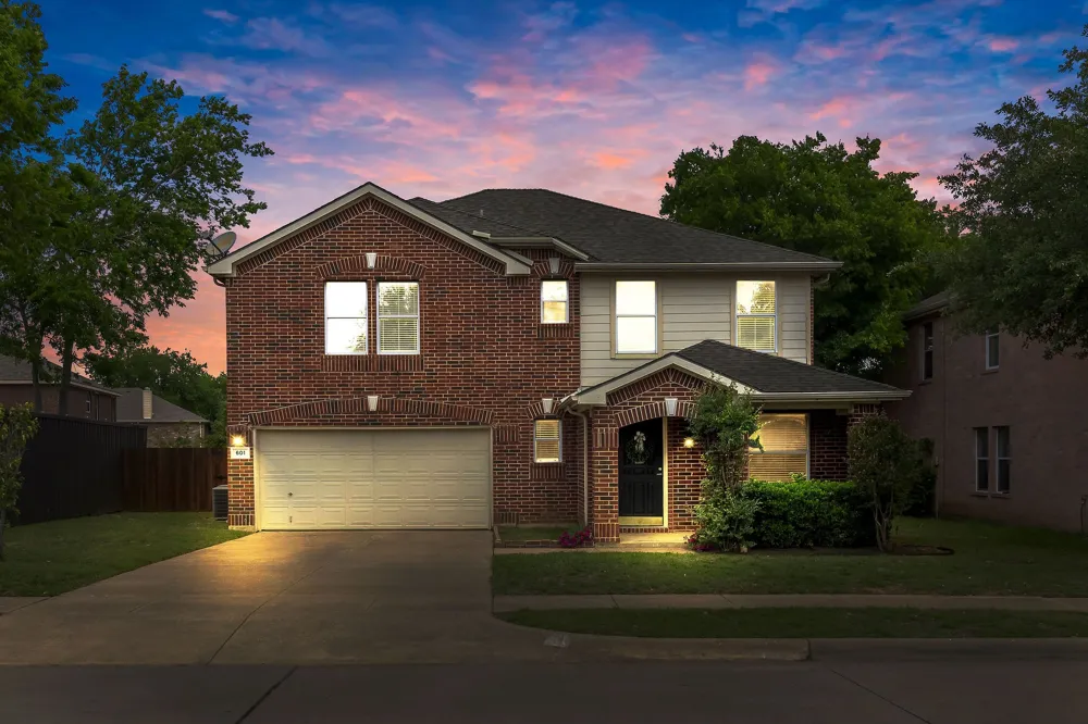 601 Amy Way Euless, TX 76039