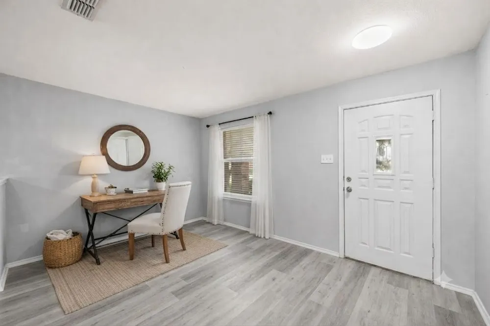 601 Amy Way Euless, TX 76039