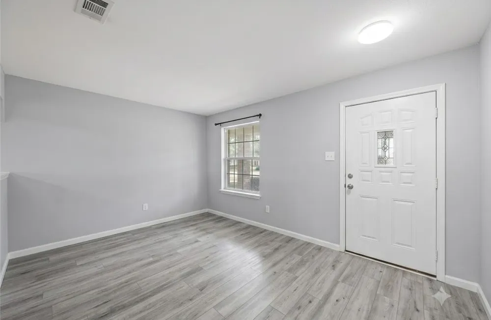 601 Amy Way Euless, TX 76039