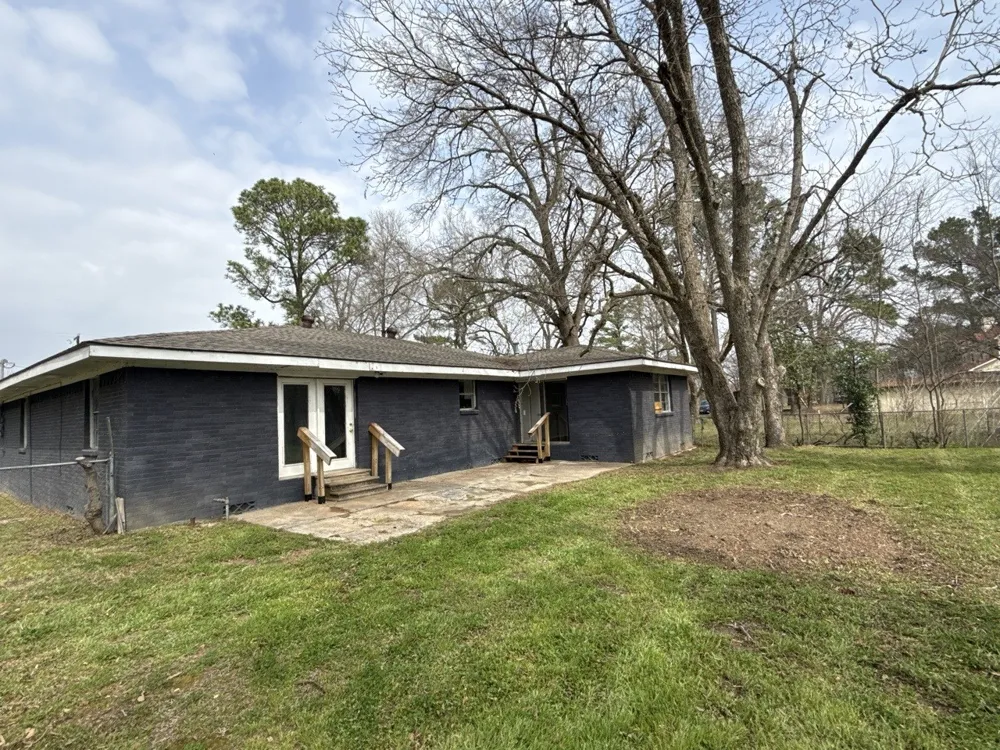 410 Lone Star Road Trinidad, TX 75163