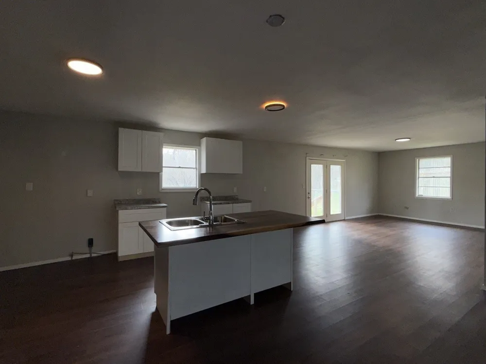 410 Lone Star Road Trinidad, TX 75163