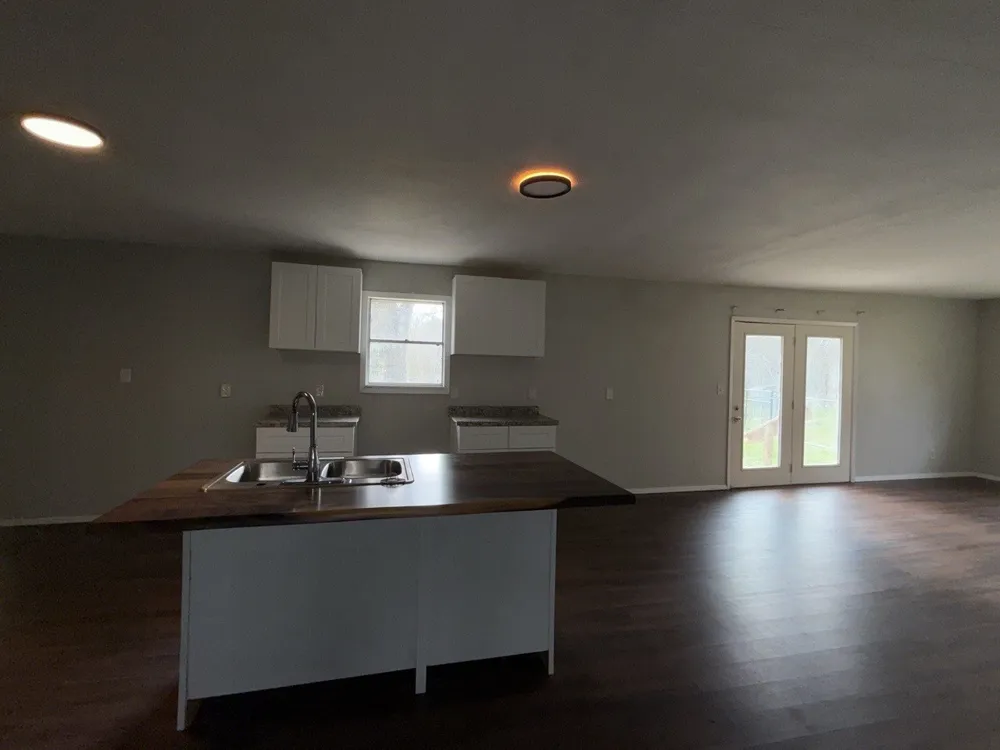 410 Lone Star Road Trinidad, TX 75163