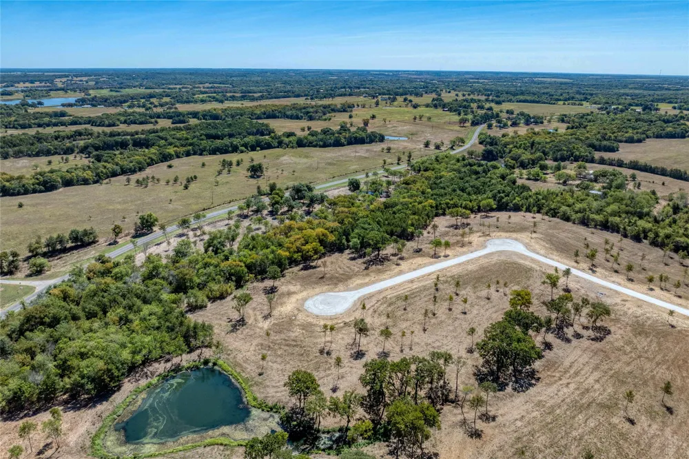 533 Timberland Heights Windom, TX 75492