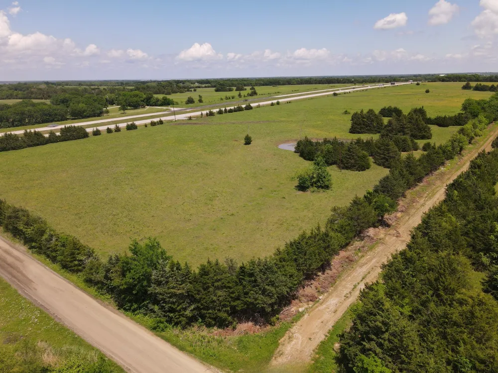 E HWY 82 Dodd City, TX 75438