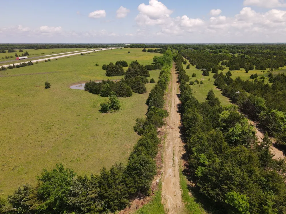 E HWY 82 Dodd City, TX 75438
