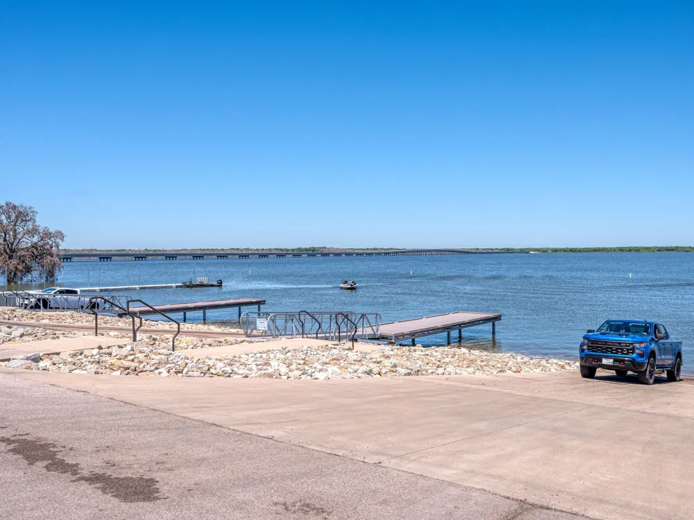 E HWY 82 Dodd City, TX 75438