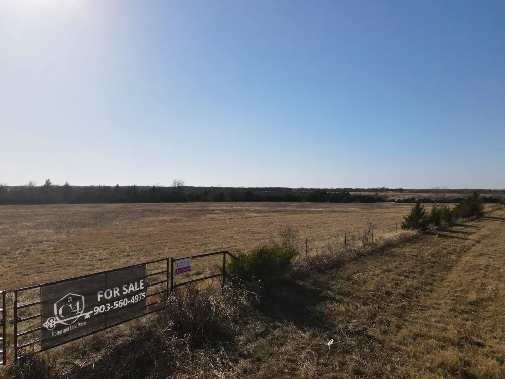 E HWY 82 Dodd City, TX 75438