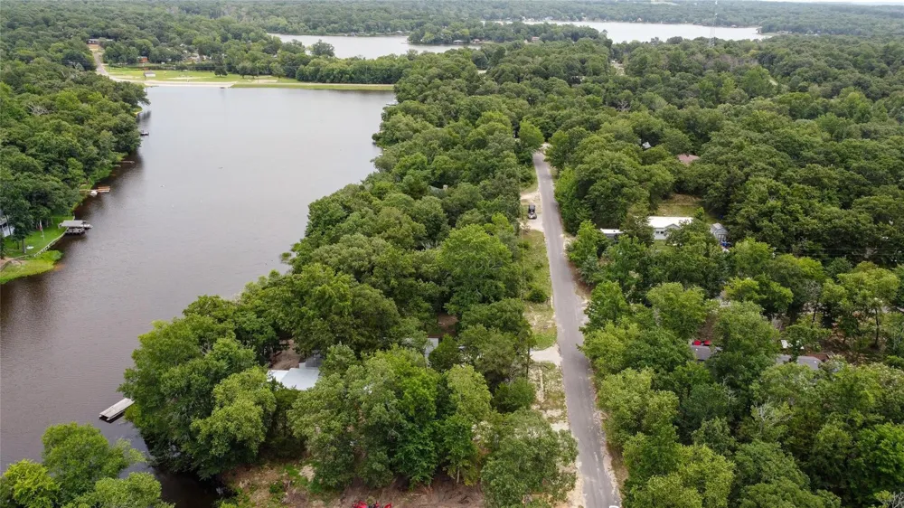 111 Ridgewood Lane Murchison, TX 75778