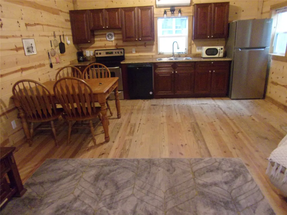 111 Ridgewood Lane Murchison, TX 75778