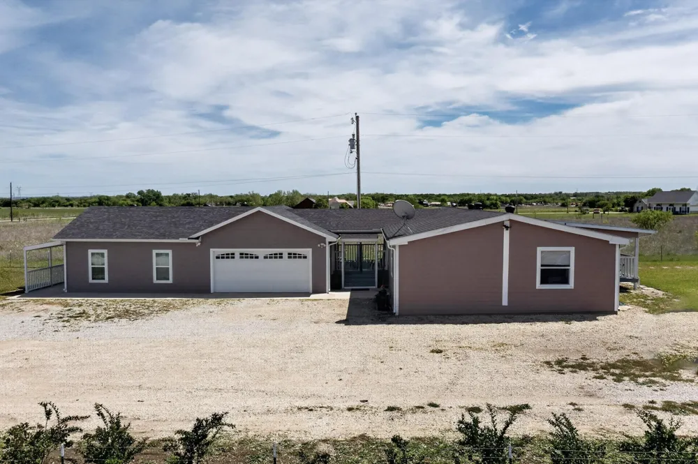 3451 County Road 617 Venus, TX 76084