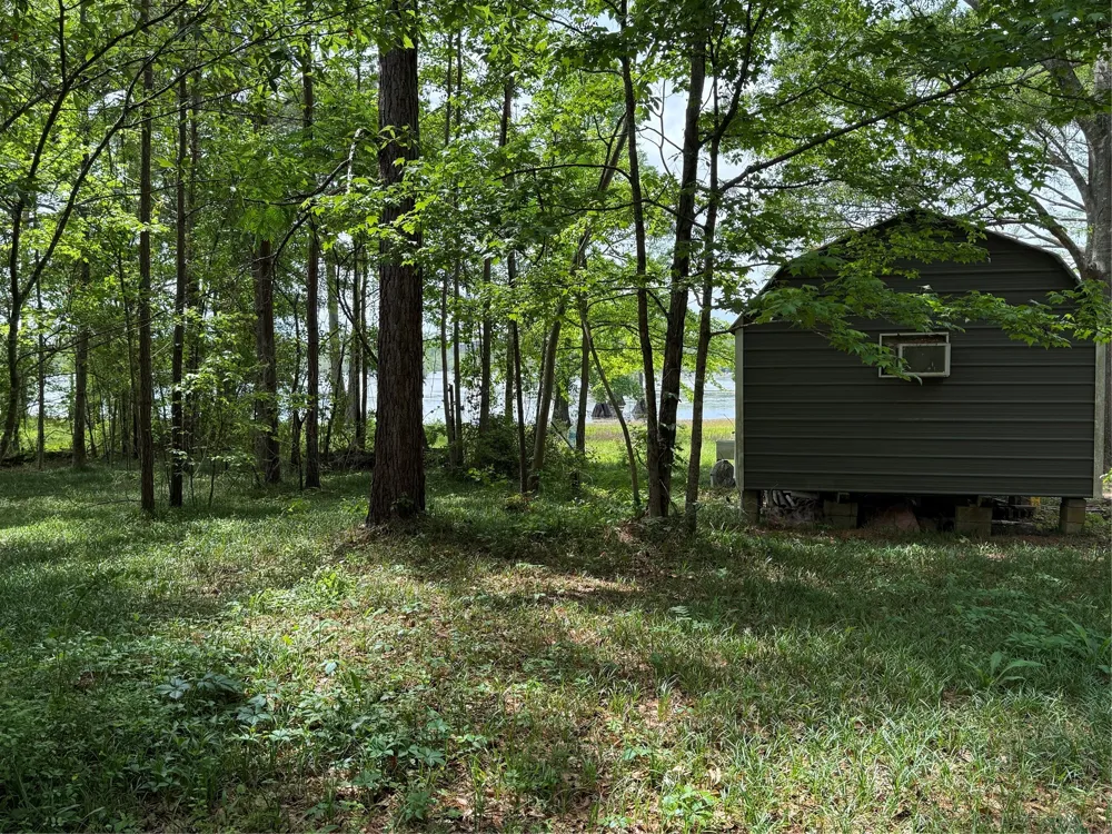 11756 Catfish Road Vivian, LA 71082