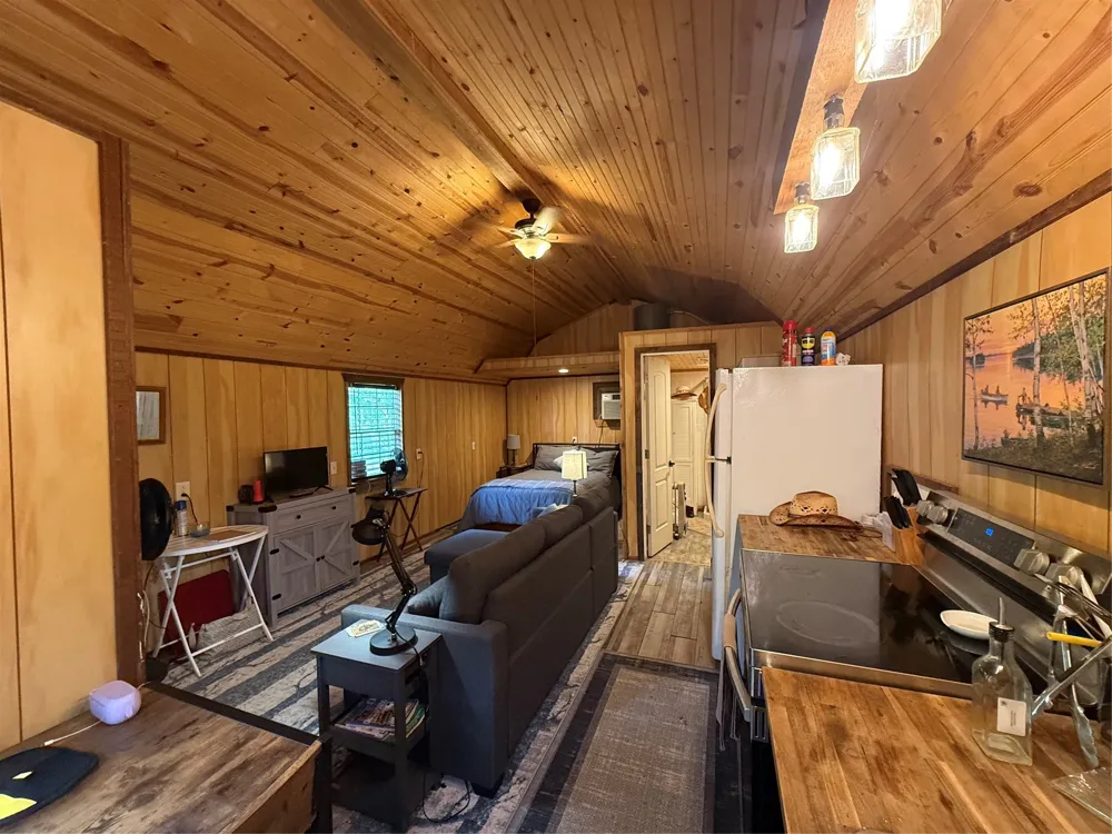 11756 Catfish Road Vivian, LA 71082