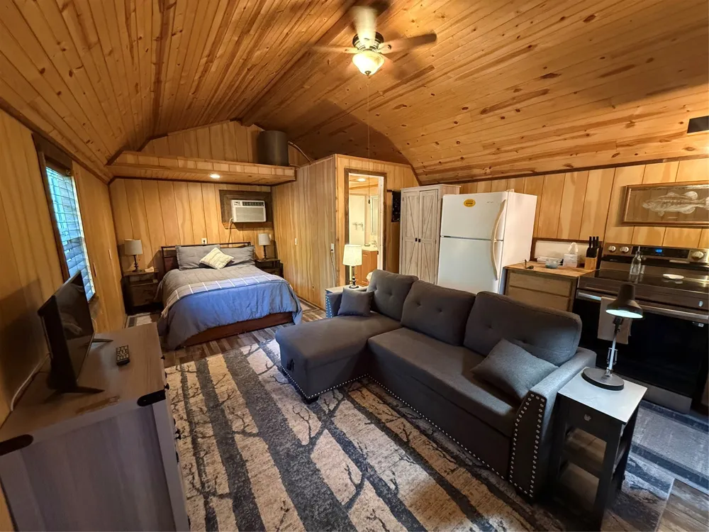 11756 Catfish Road Vivian, LA 71082
