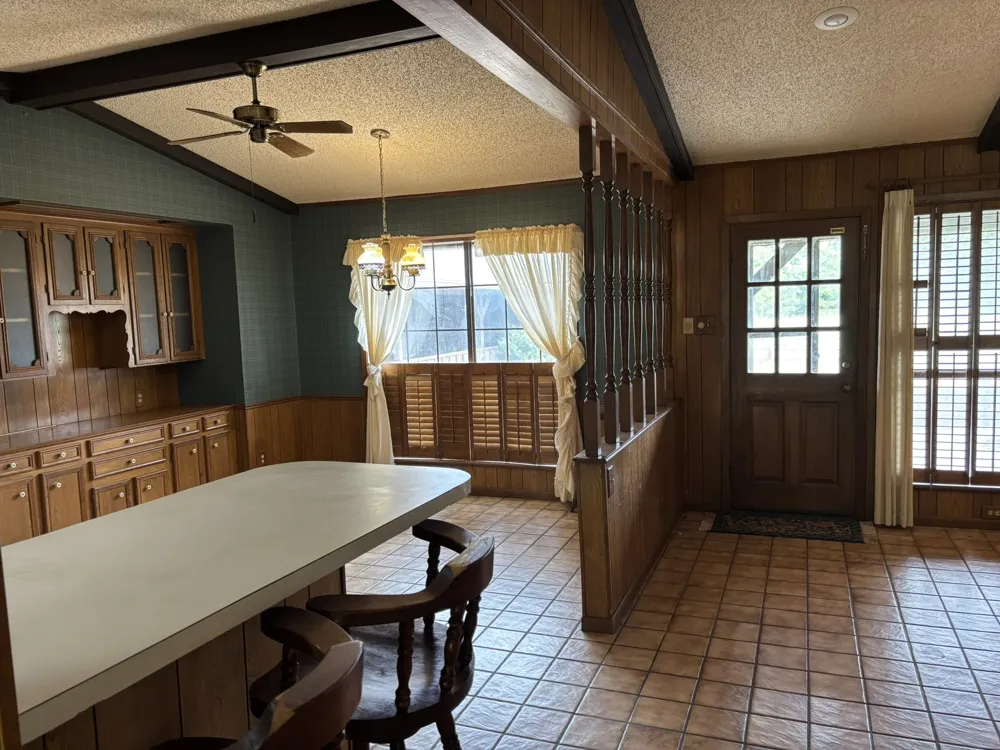 14070 County Road 3520 Brownsboro, TX 75756