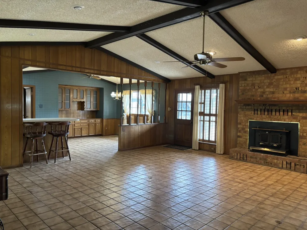 14070 County Road 3520 Brownsboro, TX 75756