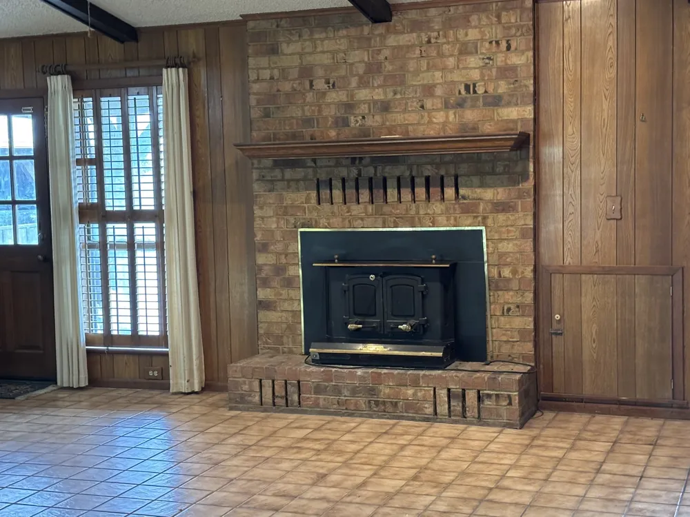 14070 County Road 3520 Brownsboro, TX 75756