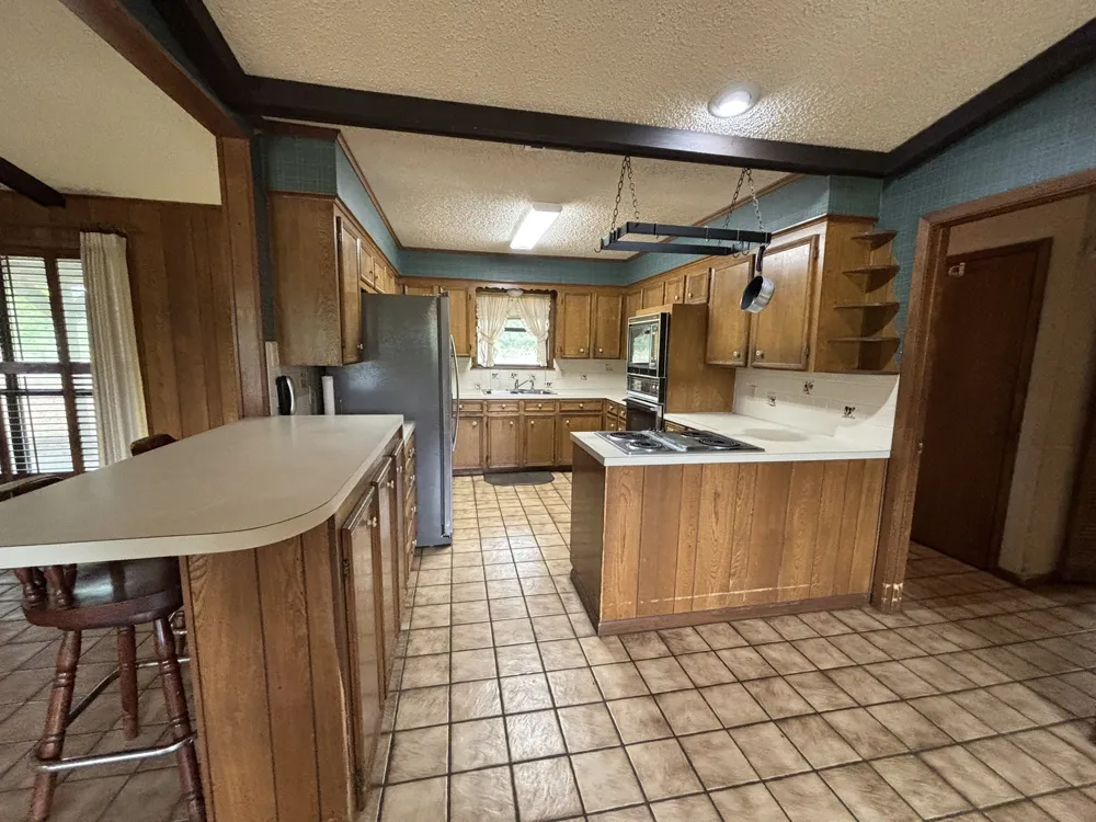 14070 County Road 3520 Brownsboro, TX 75756