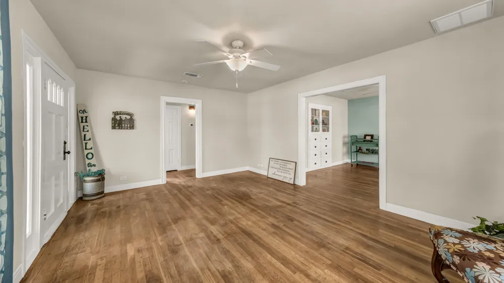 1715 Oak Avenue Mineral Wells, TX 76067