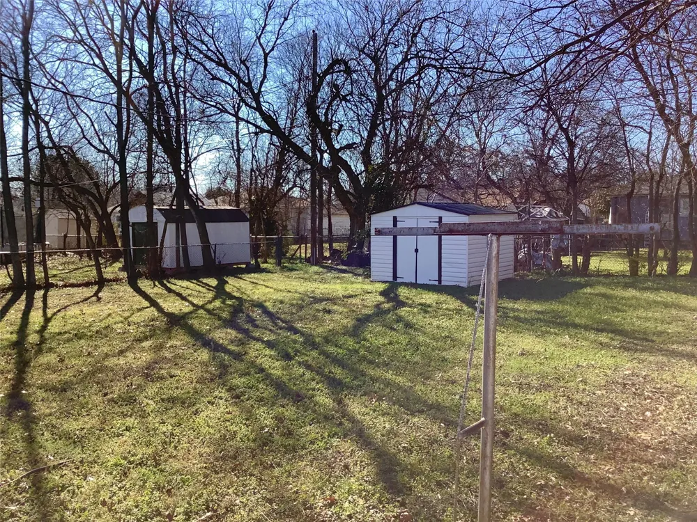 213 Donald Street White Settlement, TX 76108