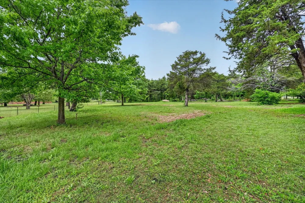205 Brookwood Court Ovilla, TX 75154