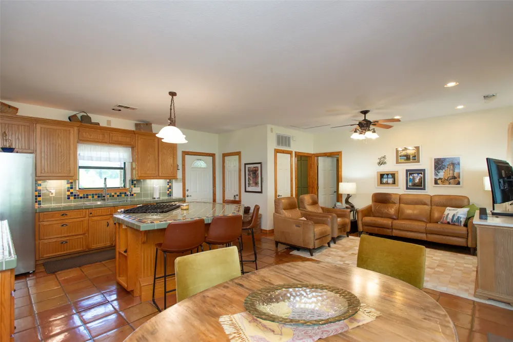 121 Xit Ranch Road Trinidad, TX 75163