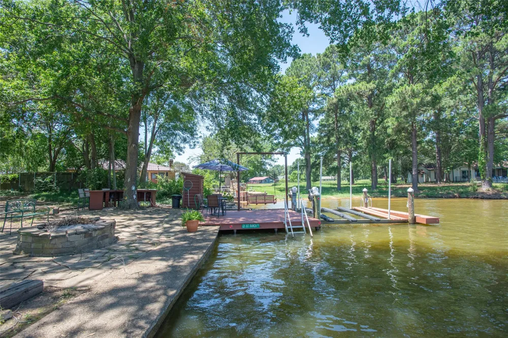 121 Xit Ranch Road Trinidad, TX 75163