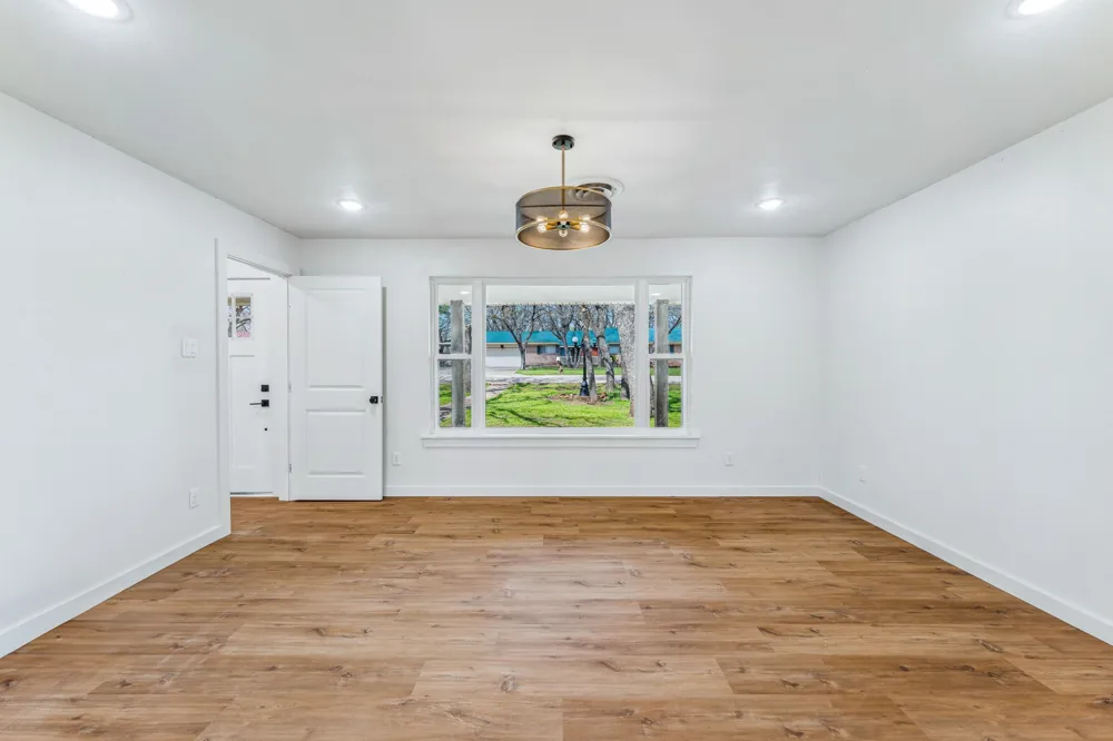 401 NW 32nd Street Mineral Wells, TX 76067
