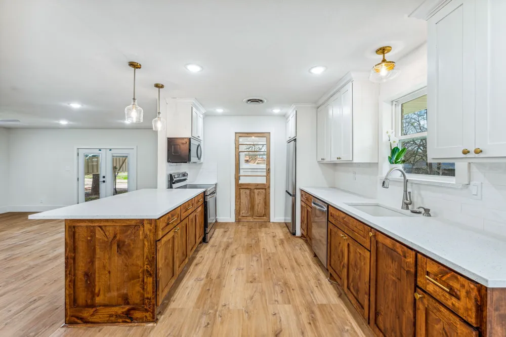 401 NW 32nd Street Mineral Wells, TX 76067