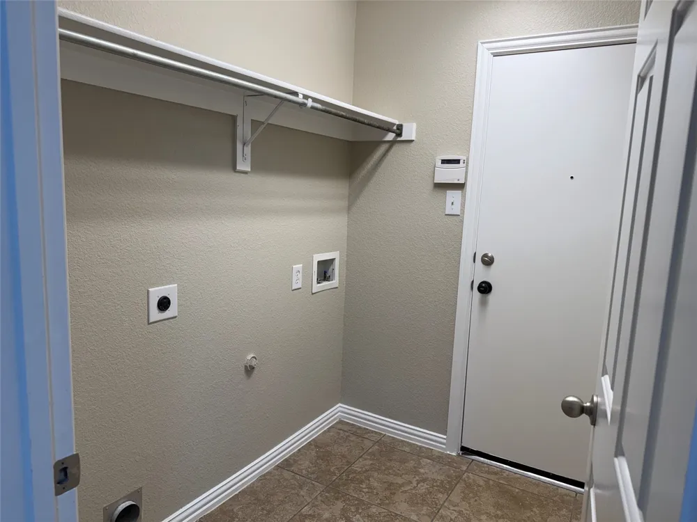 108 Cole Street Forney, TX 75126