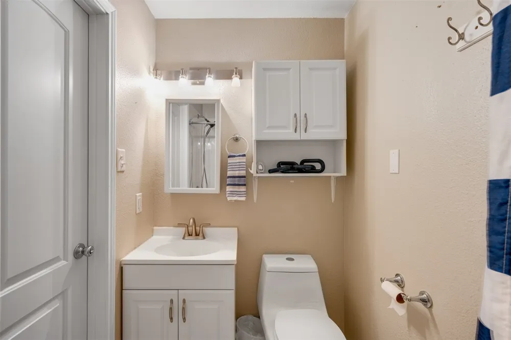 23340 Three Points Drive Frankston, TX 75763